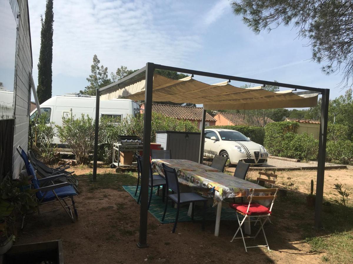Oasis Village Пюже-сюр-Аржан Екстериор снимка